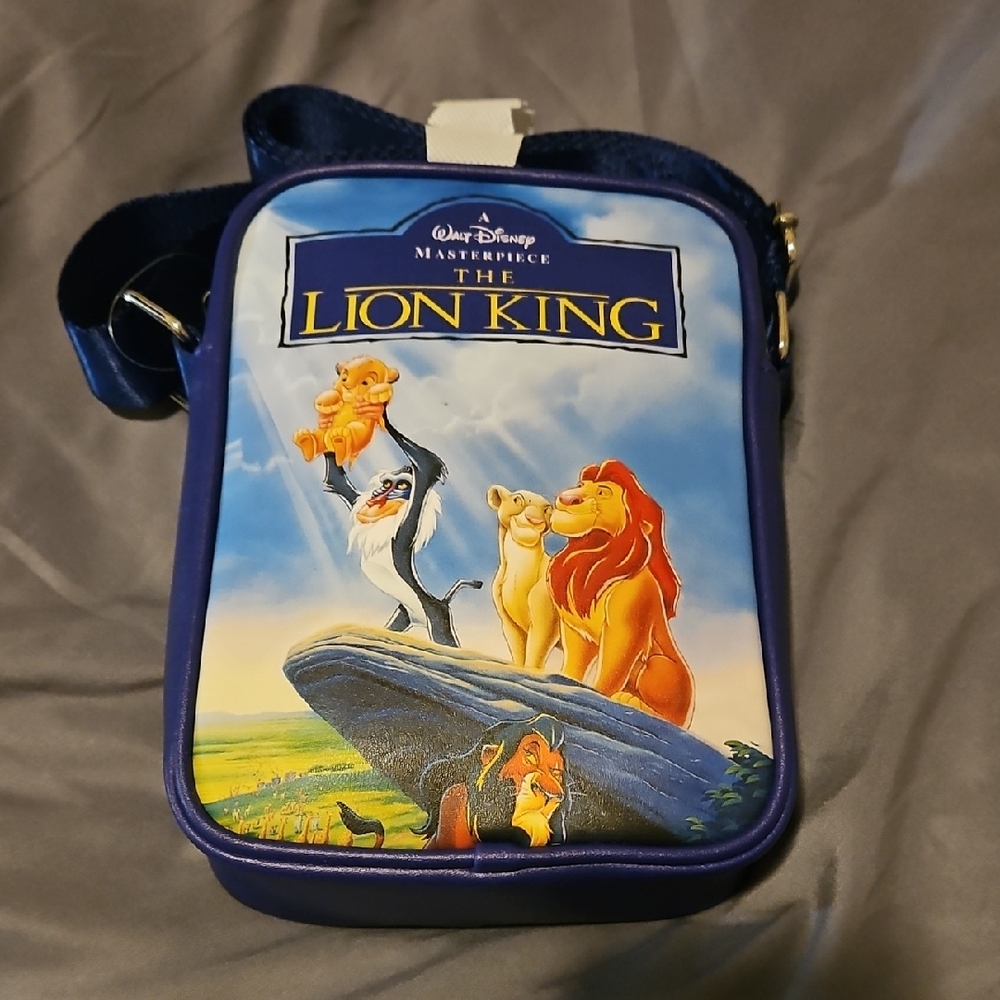 NWT Disney Lion King Crossbody Bag